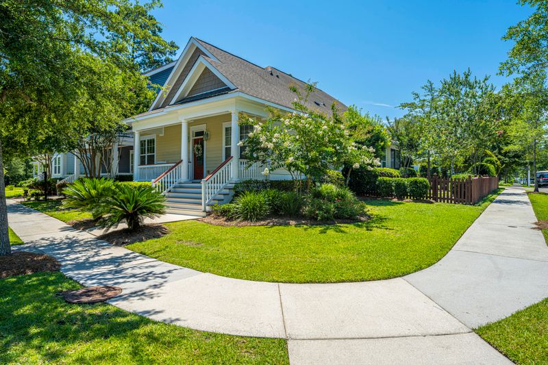151 Lotz Dr, Summerville, SC 29483