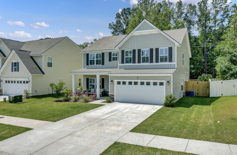 139 Country Oaks Ln, Wando, SC 29492