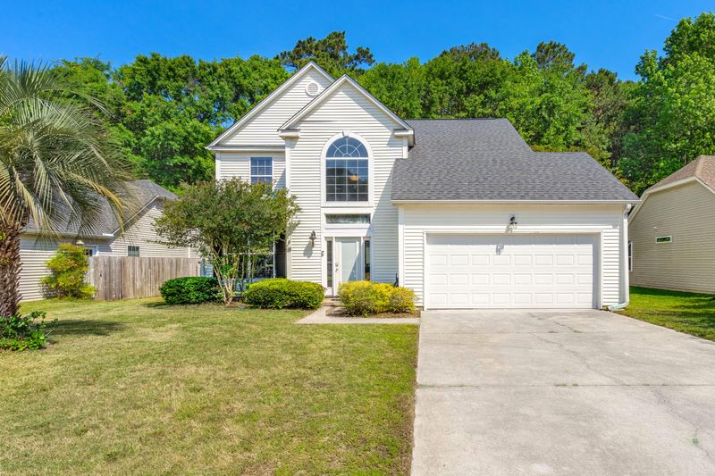 2090 Country Manor Dr, Mount Pleasant, SC 29466