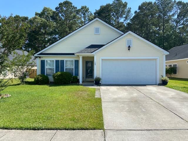 109 Larkspur Dr, Goose Creek, SC 29445