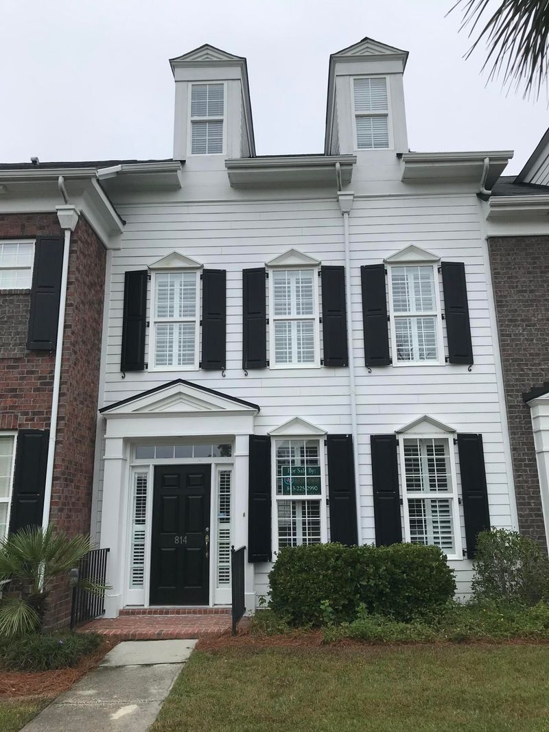 814 Rue Dr, Charleston, SC 29414