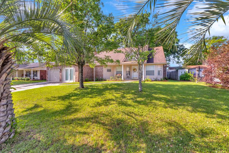 7951 Red Birch Cir, North Charleston, SC 29418