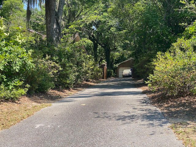 822 Robert E Lee Blvd, Charleston, SC 29412