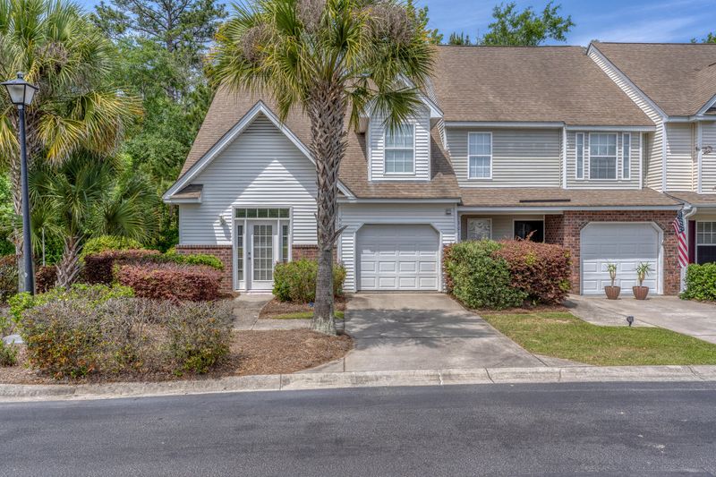 300 Pine Bluff Dr #300, Summerville, SC 29483