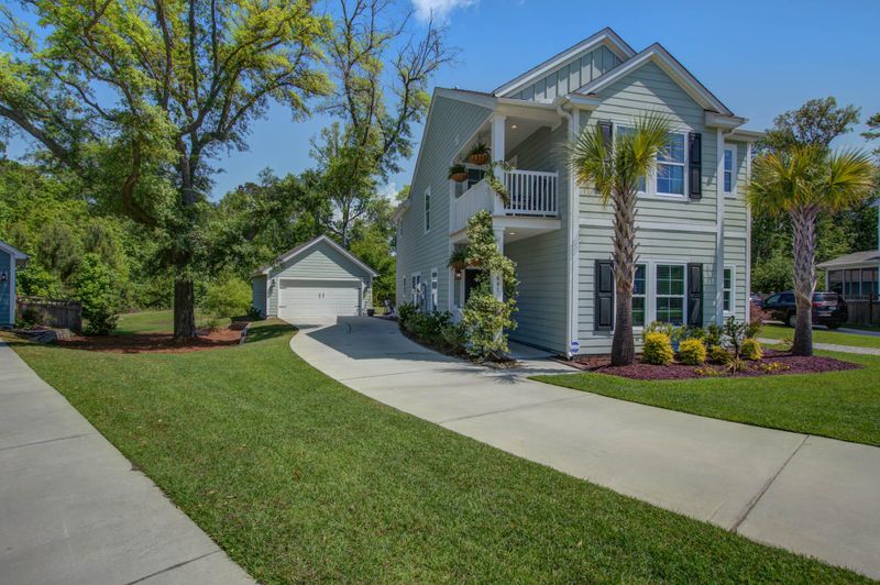 1691 Valley Oak Rd, Johns Island, SC 29455