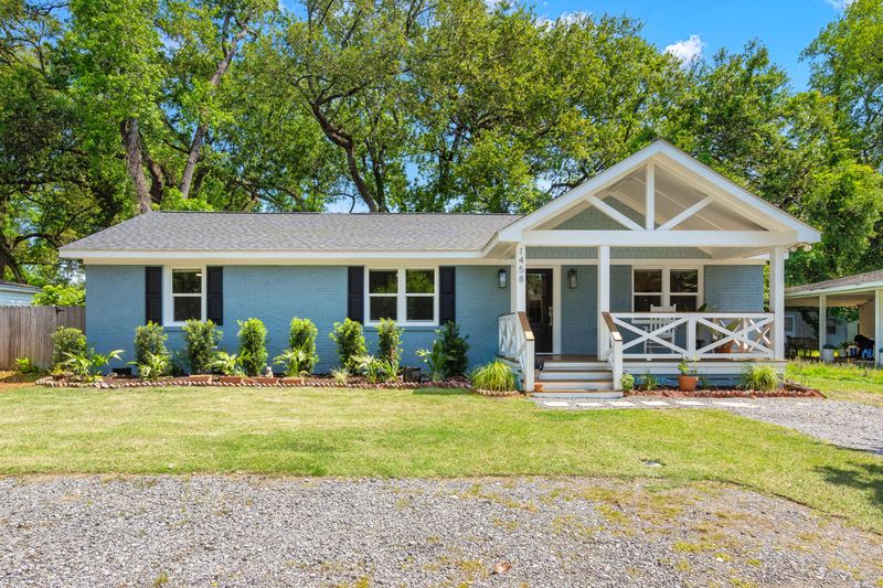 1458 Barbara St, Mount Pleasant, SC 29464