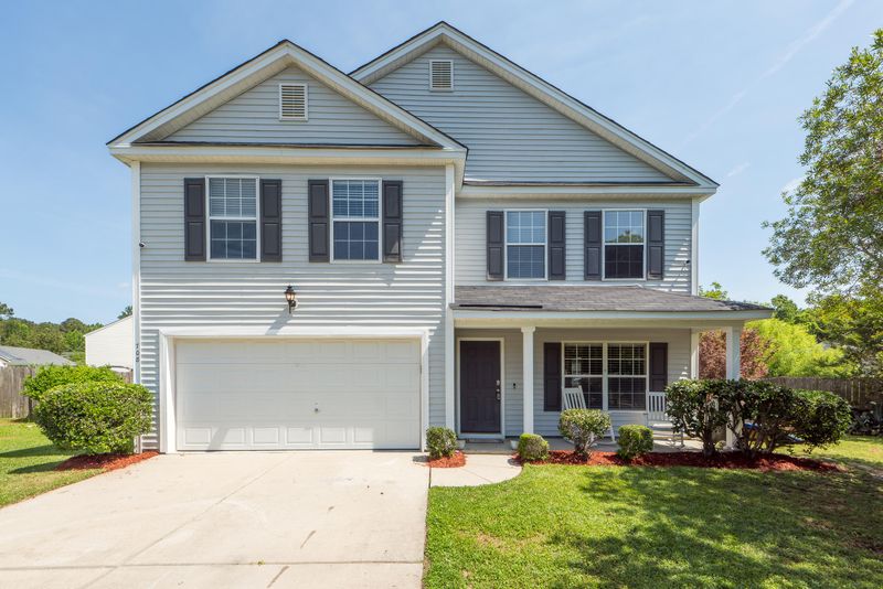 708 Resinwood Rd, Moncks Corner, SC 29461