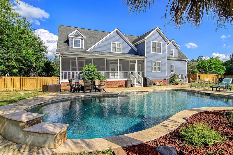 105 Grazing Meadow Ct, Summerville, SC 29483