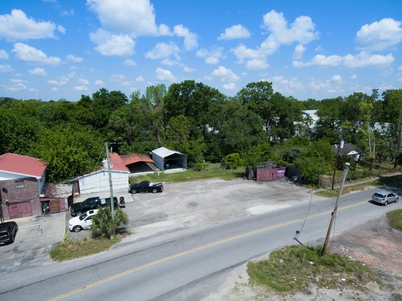 1270 Dickson Ave, Hanahan, SC 29410