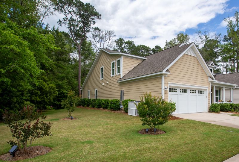 1080 Old Field Dr, Summerville, SC 29483