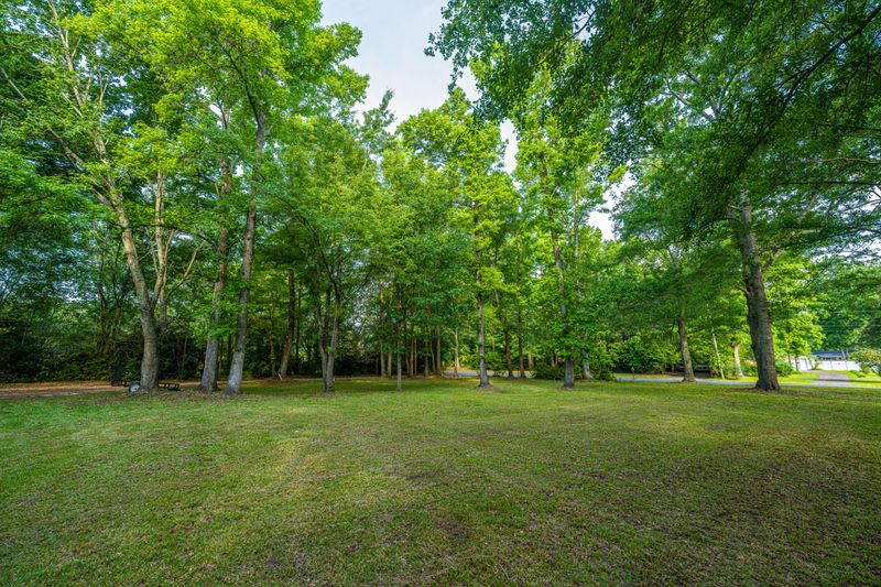 9115 Axle Ln, Ladson, SC 29456