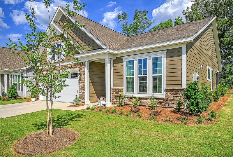 1023 Old Field Dr, Summerville, SC 29483