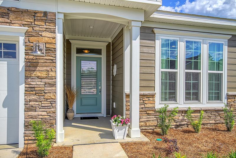 1023 Old Field Dr, Summerville, SC 29483