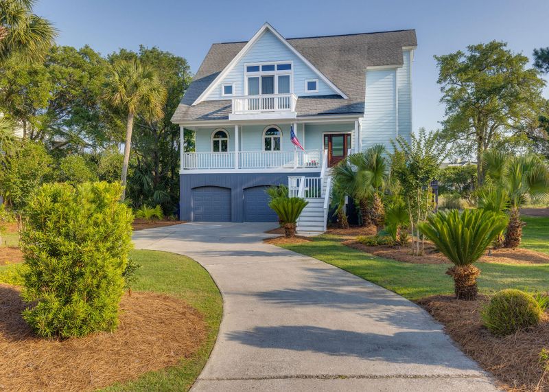 52 Seagrass Ln, Isle Of Palms, SC 29451