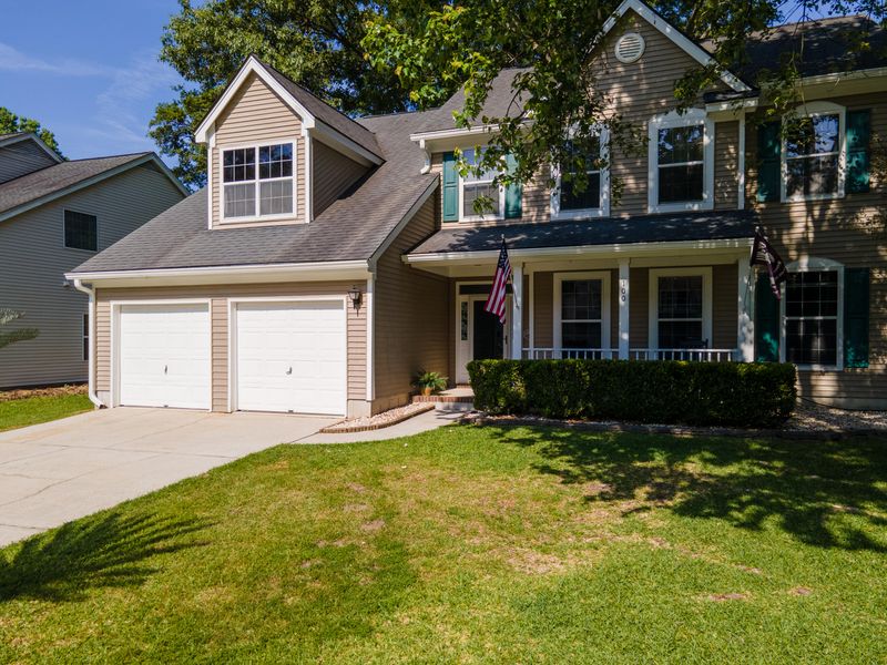 100 Isherwood Dr, Goose Creek, SC 29445