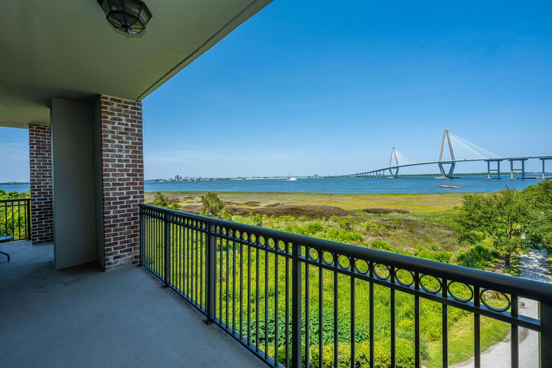 246 S Plaza Ct, Mount Pleasant, SC 29464