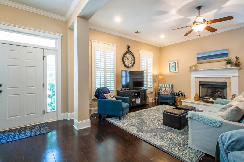 1510 Crane Creek Dr, Mount Pleasant, SC 29466