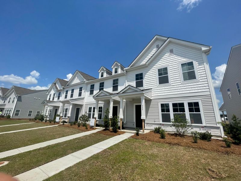 240 Godwit Dr #370, Summerville, SC 29486