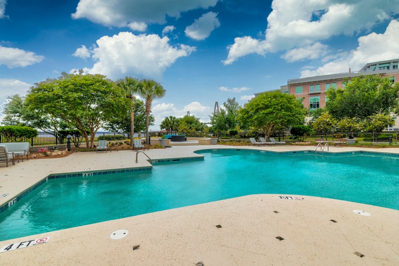 144 N Plaza Ct #304, Mount Pleasant, SC 29464