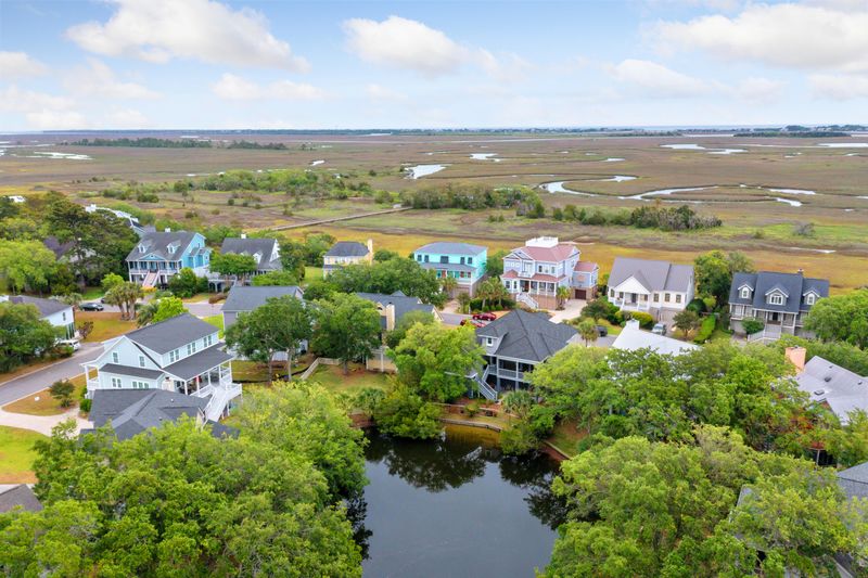 1487 Fiddlers Marsh Dr, Mount Pleasant, SC 29464