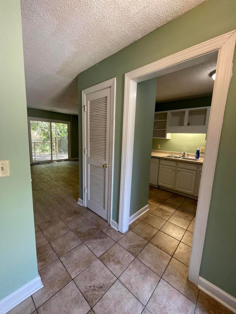 2511 Realm St, North Charleston, SC 29406