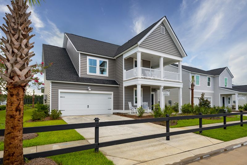 166 Red Bluff St, Summerville, SC 29483