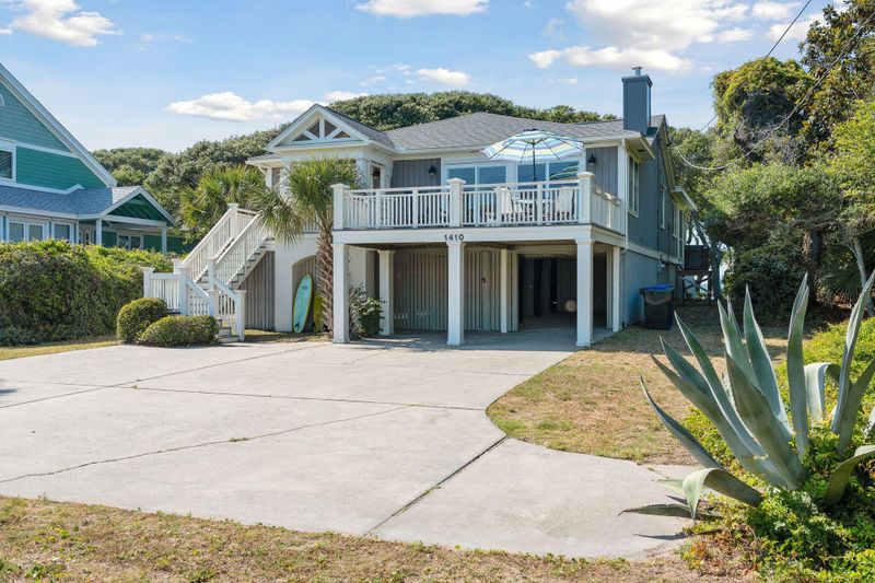 1410 E Ashley Ave, Folly Beach, SC 29439