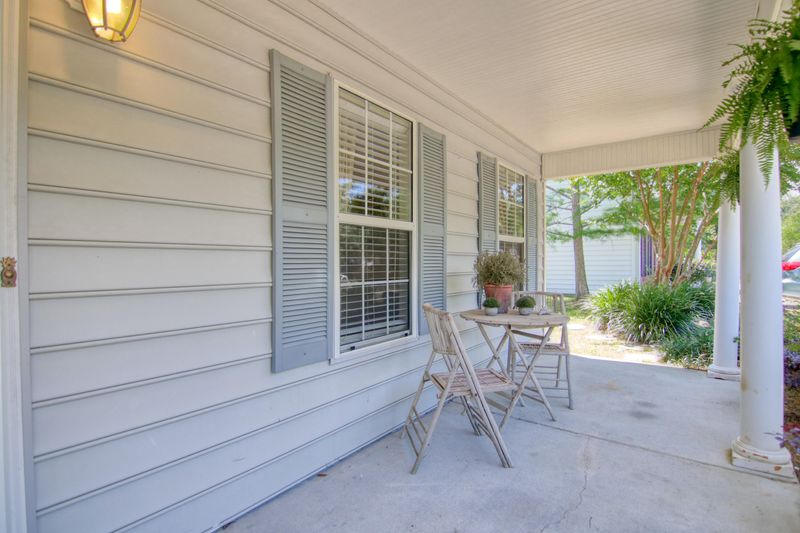 3133 Queensgate Way, Mount Pleasant, SC 29466