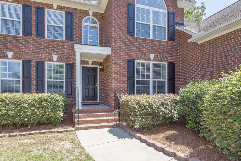 130 Westover Dr, Goose Creek, SC 29445