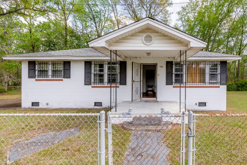 133 Utsey Hill Rd, Saint George, SC 29477