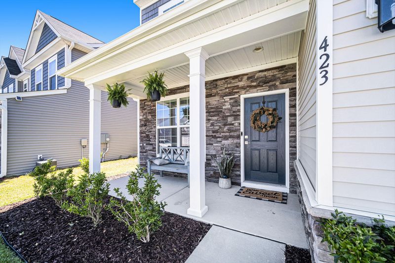 423 Brookgreen Dr, Moncks Corner, SC 29461