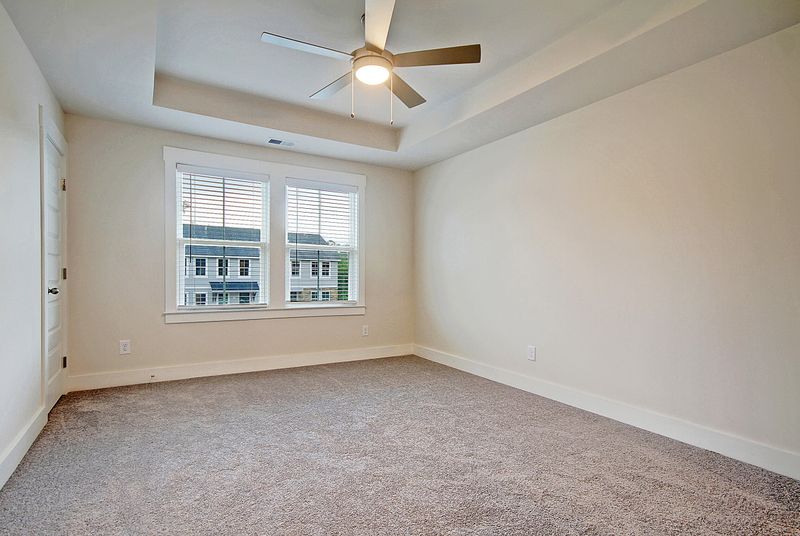 5131 Park Creek Ave, North Charleston, SC 29418