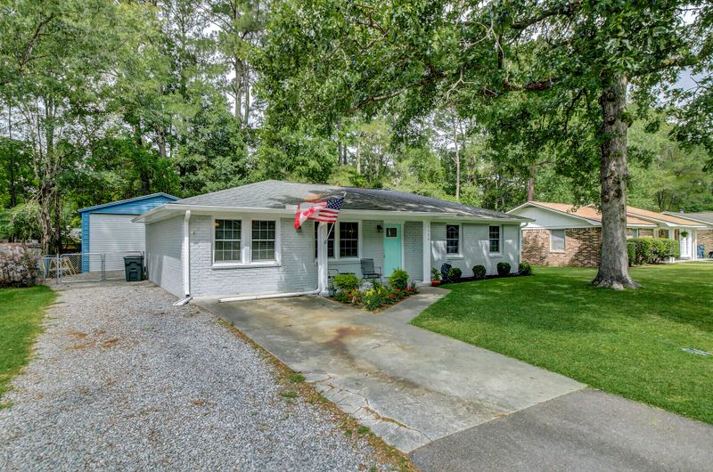 1125 Maryland Dr, Ladson, SC 29456