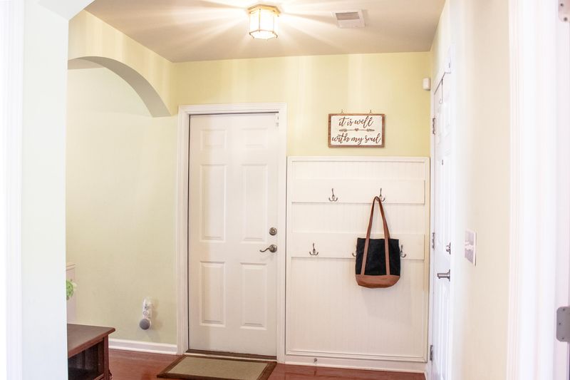 111 Willet Dr, Summerville, SC 29485