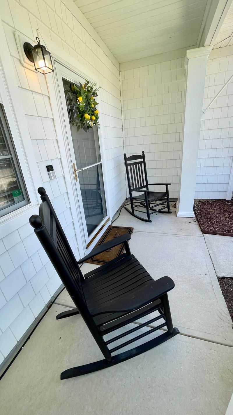 7016 Lanier St, Hanahan, SC 29410