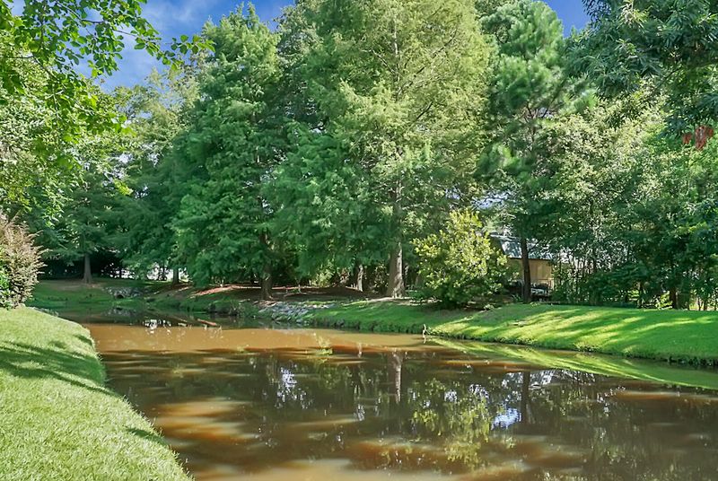 608 Bridlewood Ln, Mount Pleasant, SC 29464