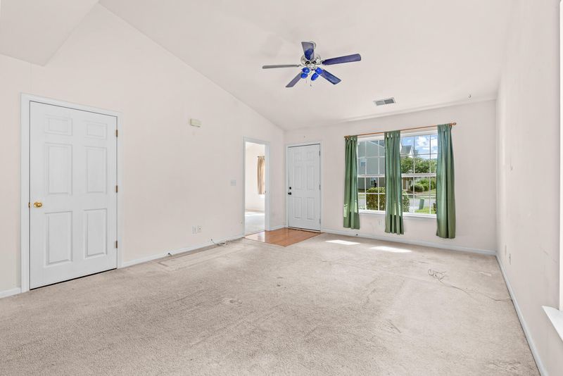 9108 Maple Grove Dr, Summerville, SC 29485