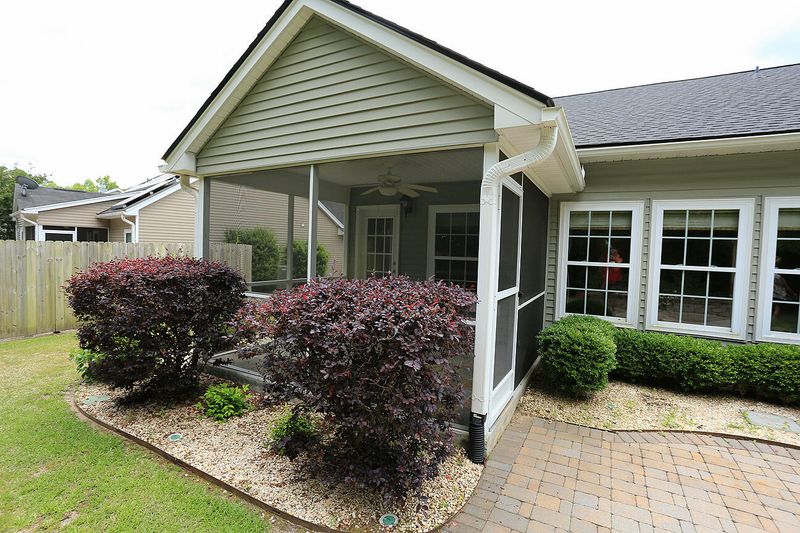 4992 Ballantine Dr, Summerville, SC 29485