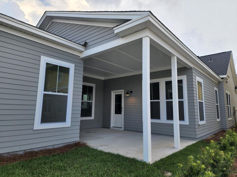 221 Clearblue Loop, Summerville, SC 29486