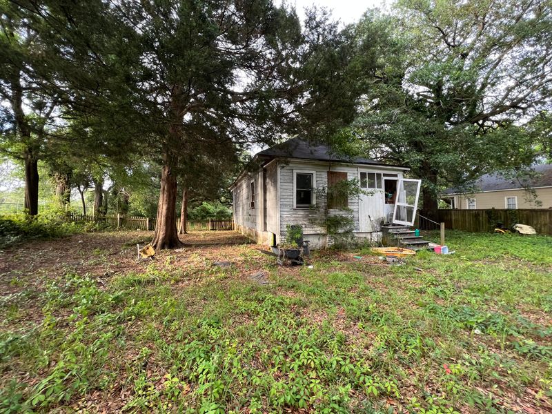 3447 Apache St, North Charleston, SC 29405