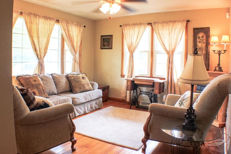 4766 Farmal St, North Charleston, SC 29405
