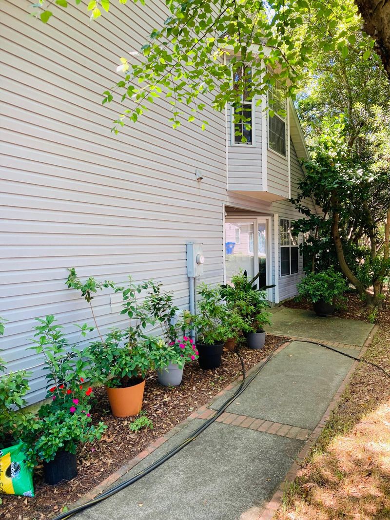 1023 Provincial Cir, Mount Pleasant, SC 29464