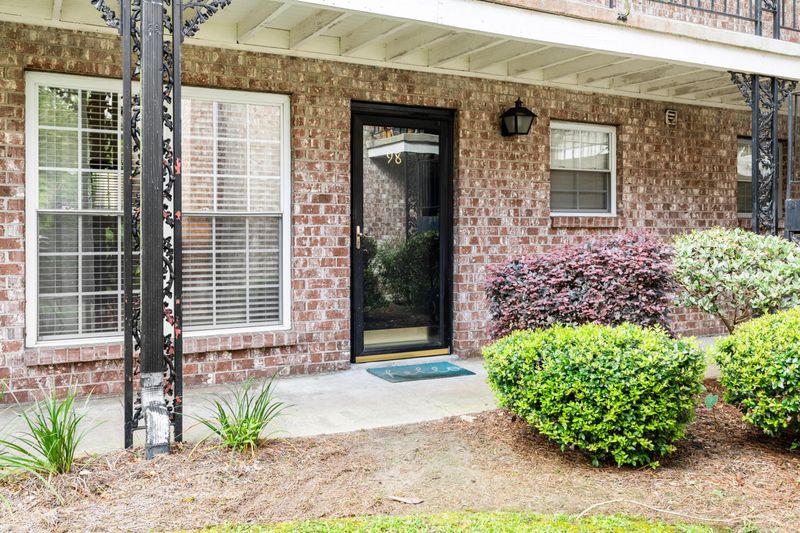 867 Colony Dr #F98, Charleston, SC 29407