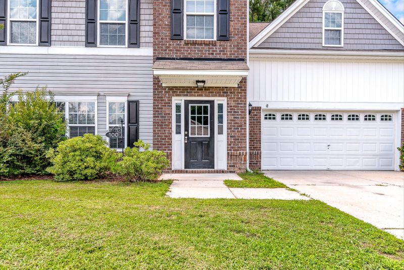 100 Hidden Forest Ct, Moncks Corner, SC 29461