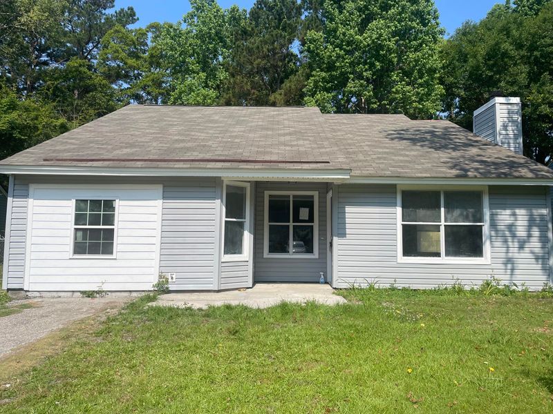 193 Mickler Dr, Ladson, SC 29456