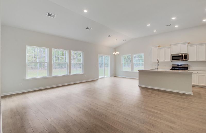 515 Richfield Way, Summerville, SC 29486