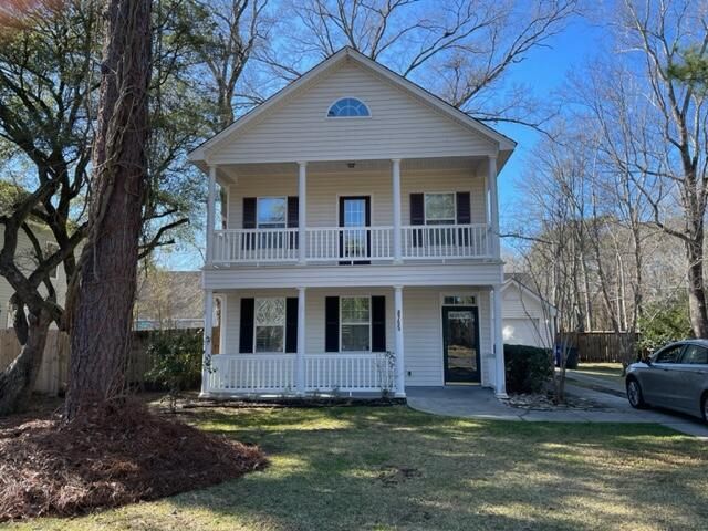 8755 Antler Dr, North Charleston, SC 29406