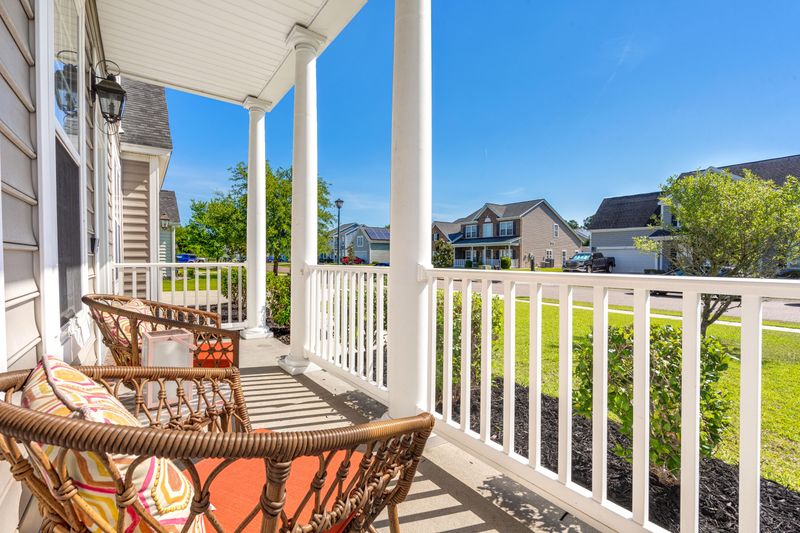 7304 Brown Thrasher Ct, Hanahan, SC 29410