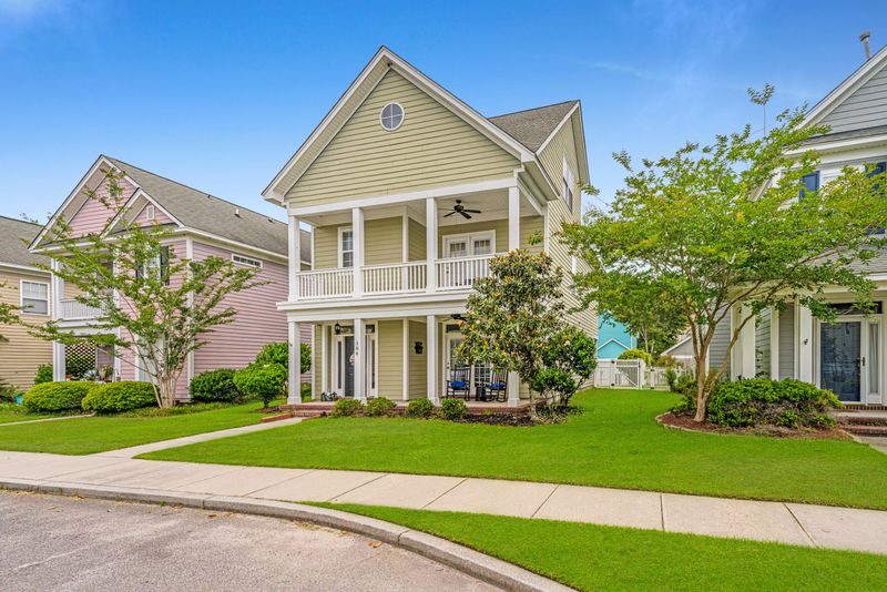 104 Foxglove Ave, Summerville, SC 29483