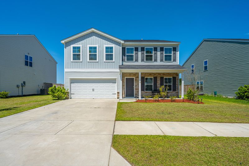 138 Clydesdale Cir, Summerville, SC 29486